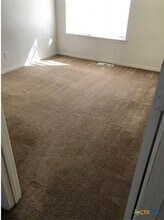 3803 Ys Pak Ct in Killeen, TX - Foto de edificio - Building Photo