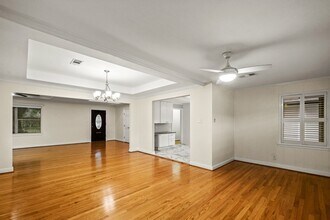 1315 Modiste St in Houston, TX - Building Photo - Building Photo