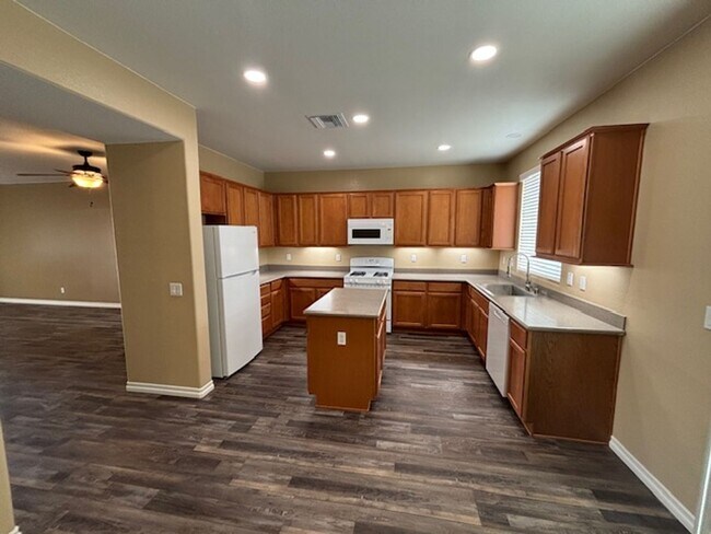 2684 Jade Tree St in Imperial, CA - Building Photo - Building Photo
