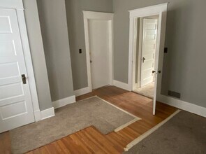 1727 S 13th St in Lincoln, NE - Building Photo - Building Photo