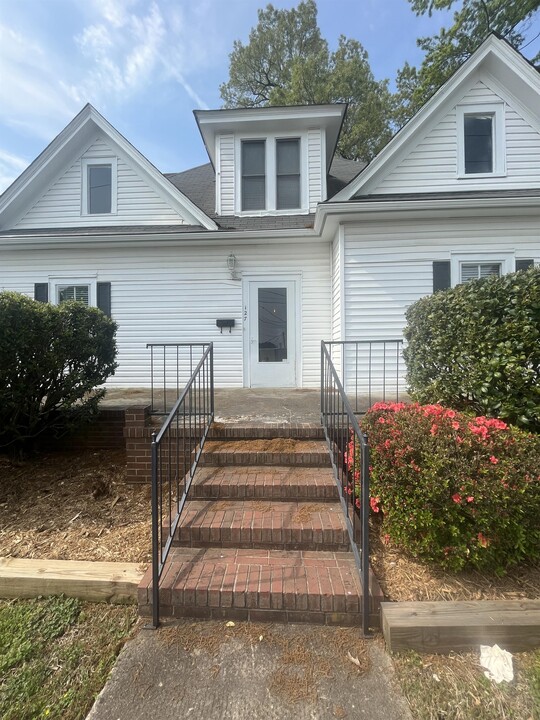 127 E Wilson Ave in Mooresville, NC - Building Photo