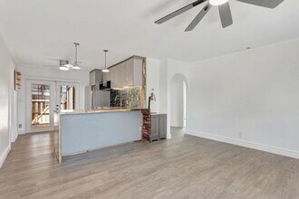1649 NE 31st St in Pompano Beach, FL - Foto de edificio - Building Photo