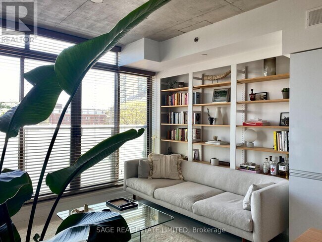property at 8-308 Gladstone Ave