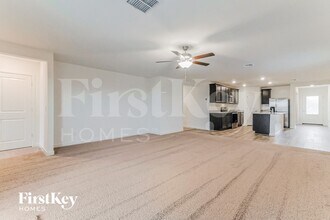 976 W 20th St in Florence, AZ - Foto de edificio - Building Photo