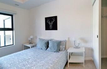 The Mayfair in Winnipeg, MB - Building Photo - Building Photo