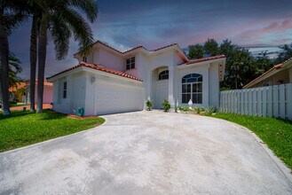 7261 Nautica Way in Greenacres, FL - Building Photo - Building Photo