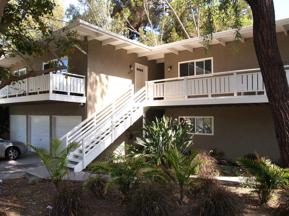 603 Griffith Way in Laguna Beach, CA - Building Photo