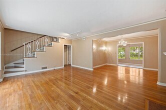 829 Palermo Ave in Coral Gables, FL - Building Photo - Building Photo