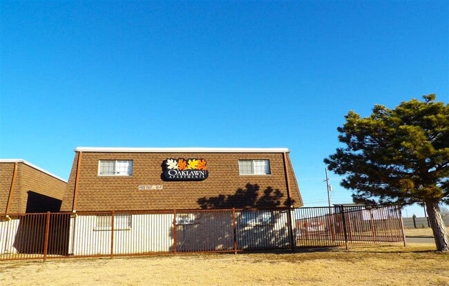 6405 NW Oak Ave in Lawton, OK - Building Photo - Building Photo