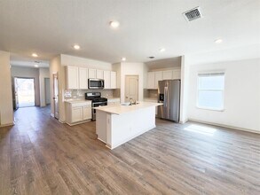 120 Sweetwater Crk Ln in Hutto, TX - Building Photo - Building Photo