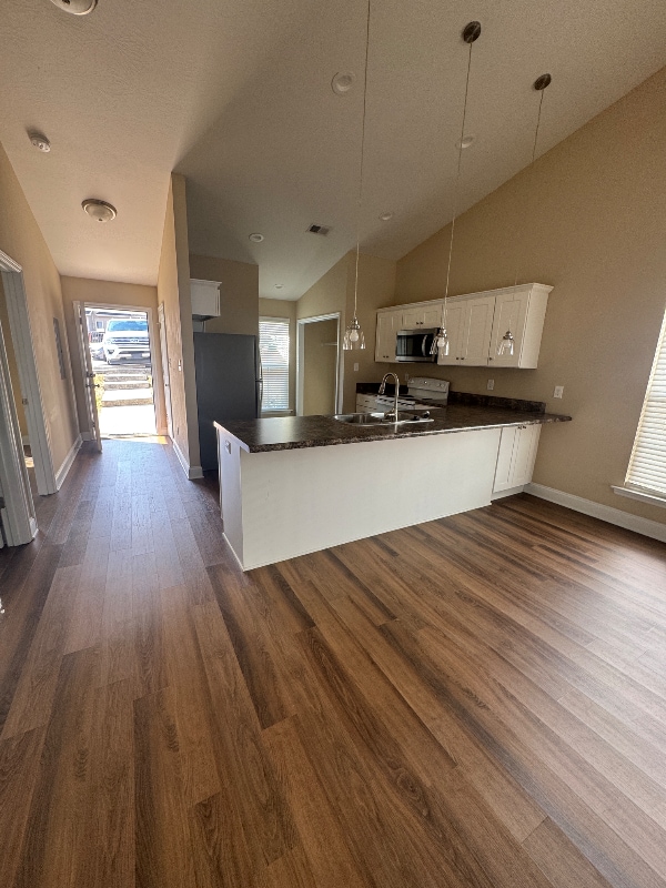 109 Dry Branch Ct in Greenwood, SC - Building Photo - Building Photo