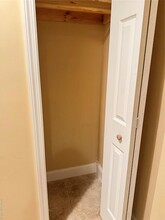 1019 E 230th St, Unit gd floor in Bronx, NY - Foto de edificio - Building Photo