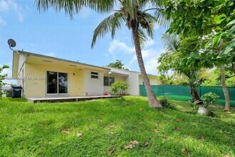 9241 SW 204th Terrace in Cutler Bay, FL - Building Photo - Building Photo