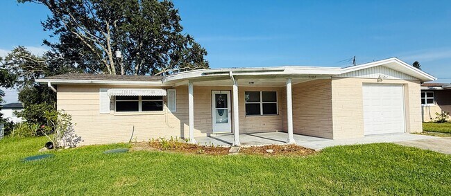 property at 2106 Lyra Dr