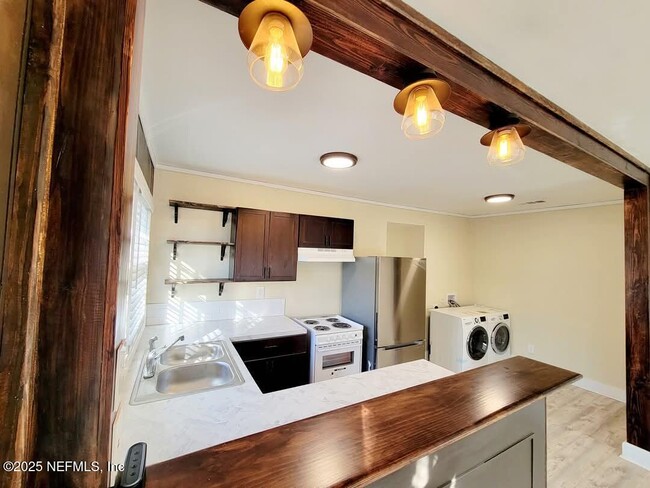 property at 133 E 4th St