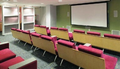 185 Freeman St in Brookline, MA - Foto de edificio - Building Photo