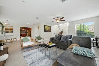 4714 Sunshine Dr in Sugar Land, TX - Building Photo - Building Photo