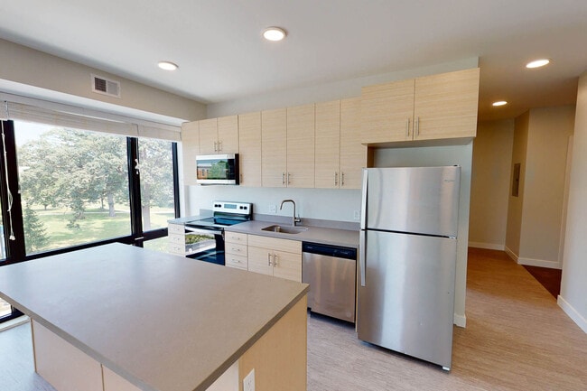 Canary Lofts