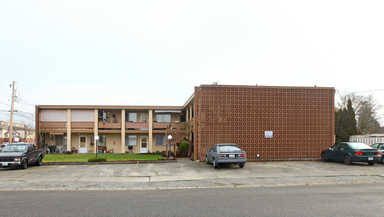 1604 Main St in Sumner, WA - Building Photo