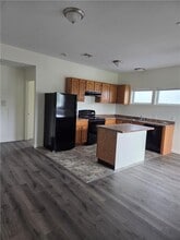567 S County Trail in Exeter, RI - Building Photo - Building Photo