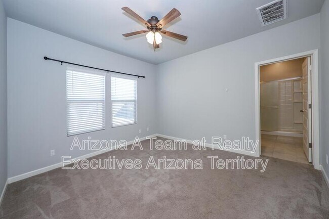 9404 W Gambel Oak Ln in Marana, AZ - Building Photo - Building Photo