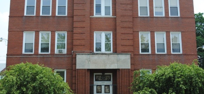 St. Bartholomew Apartments in Louisville, KY - Building Photo