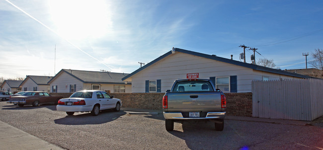 1302 52nd St in Lubbock, TX - Building Photo - Building Photo