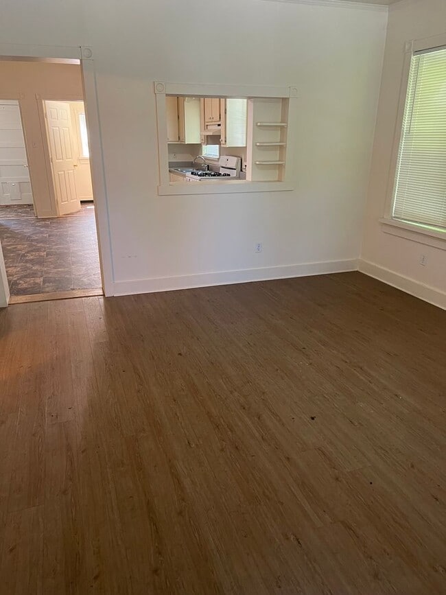 411 SE K St in Grants Pass, OR - Building Photo - Building Photo