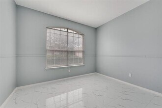 2830 Rochester Ct in Grand Prairie, TX - Building Photo - Building Photo