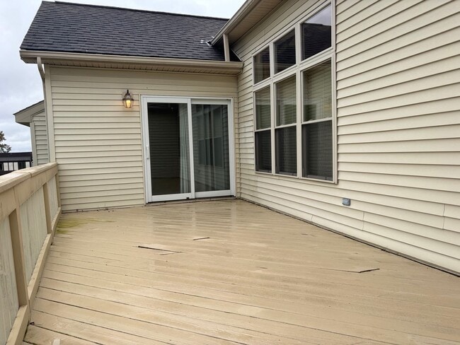 2604 Rustic Ridge Rd in Endicott, NY - Building Photo - Building Photo