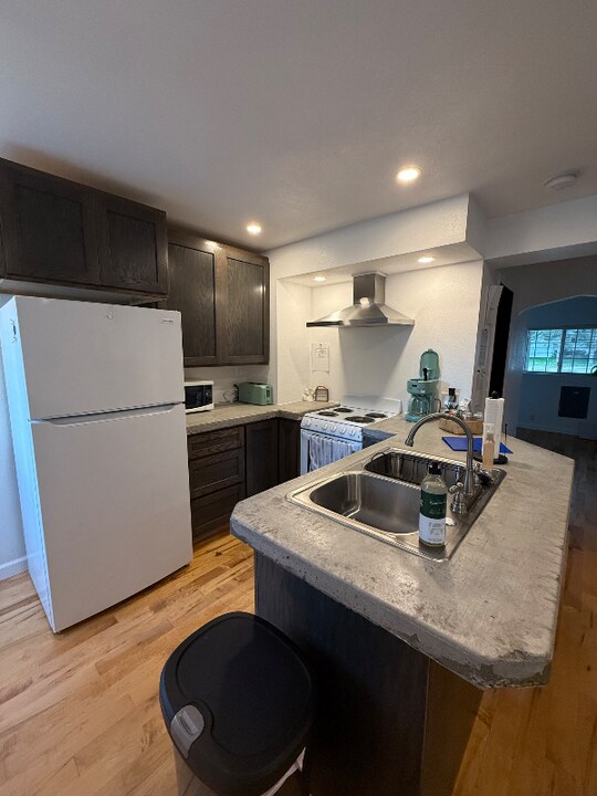805 S Maple Ave in Marshfield, WI - Building Photo