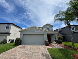 20013 Satin Leaf Ave in Tampa, FL - Building Photo