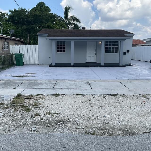 3710 SW 87th Ct in Miami, FL - Building Photo