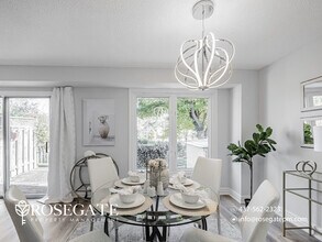 Detached 3+Den Home with 3 Parking Spaces in Prime Mississauga in Mississauga, ON - Building Photo - Building Photo