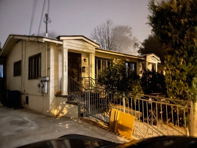 property at 1608 Avalon St