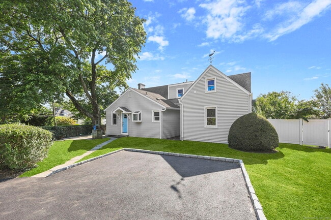 property at 154 Henry St