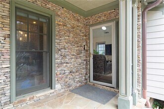 451 Hascall Rd NW in Atlanta, GA - Building Photo - Building Photo