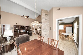 3615 Palm Grove Dr in Missouri City, TX - Building Photo - Building Photo