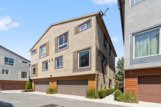 2581 Arvia St. #13 in Los Angeles, CA - Foto de edificio - Building Photo