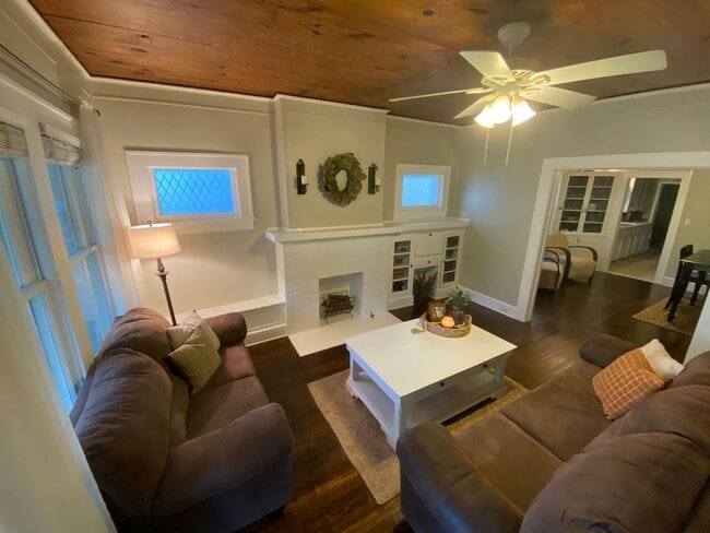 property at 2015 Gorman Ave