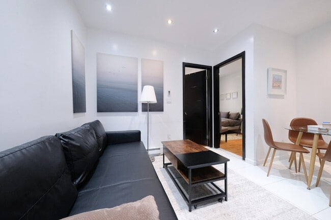 5 W 101st St in New York, NY - Building Photo - Building Photo