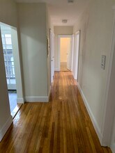 4 Vinal St, Unit 8 in Boston, MA - Foto de edificio - Building Photo