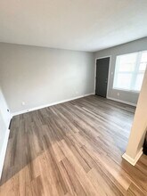 3571 Midland Ave in Memphis, TN - Building Photo - Building Photo