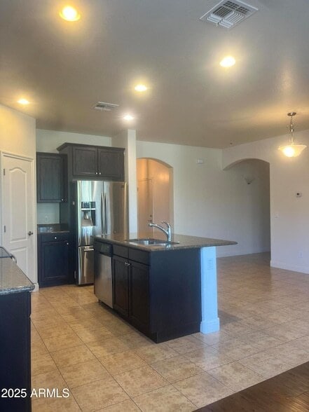 36018 N Richardson Dr, Unit 0614 in San Tan Valley, AZ - Building Photo - Building Photo