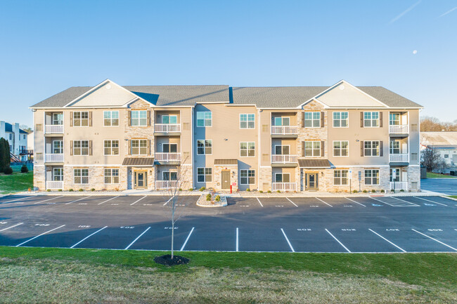 430 Cambria Street in Freemansburg, PA - Foto de edificio - Building Photo