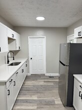 616 Jay Ave in Bellefontaine, OH - Building Photo - Building Photo
