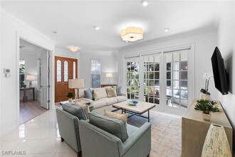 193 Colonade Cir in Naples, FL - Building Photo - Building Photo