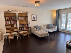 531 Hillside Ave in State College, PA - Building Photo - Building Photo