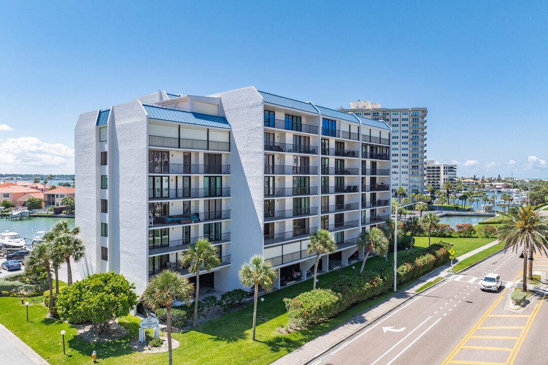 Harbor Condominiums in Clearwater, FL - Building Photo