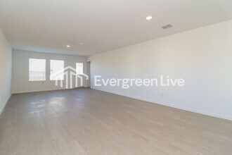 200 Sycamore Pl in Wilmer, TX - Building Photo - Building Photo